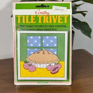 Vintage NOS Country Tile Trivet Apple Pie New Design Brand New Old Stock in Pkg